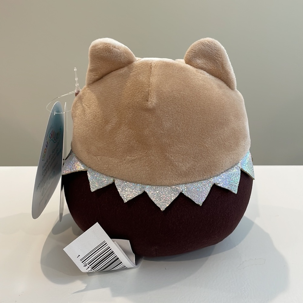 NWT 5” Regina the Hershey Kisses Corgi Squishmallow - Picture 2 of 3